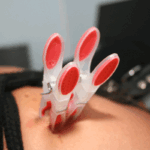 Nipple torture of tepel marteling