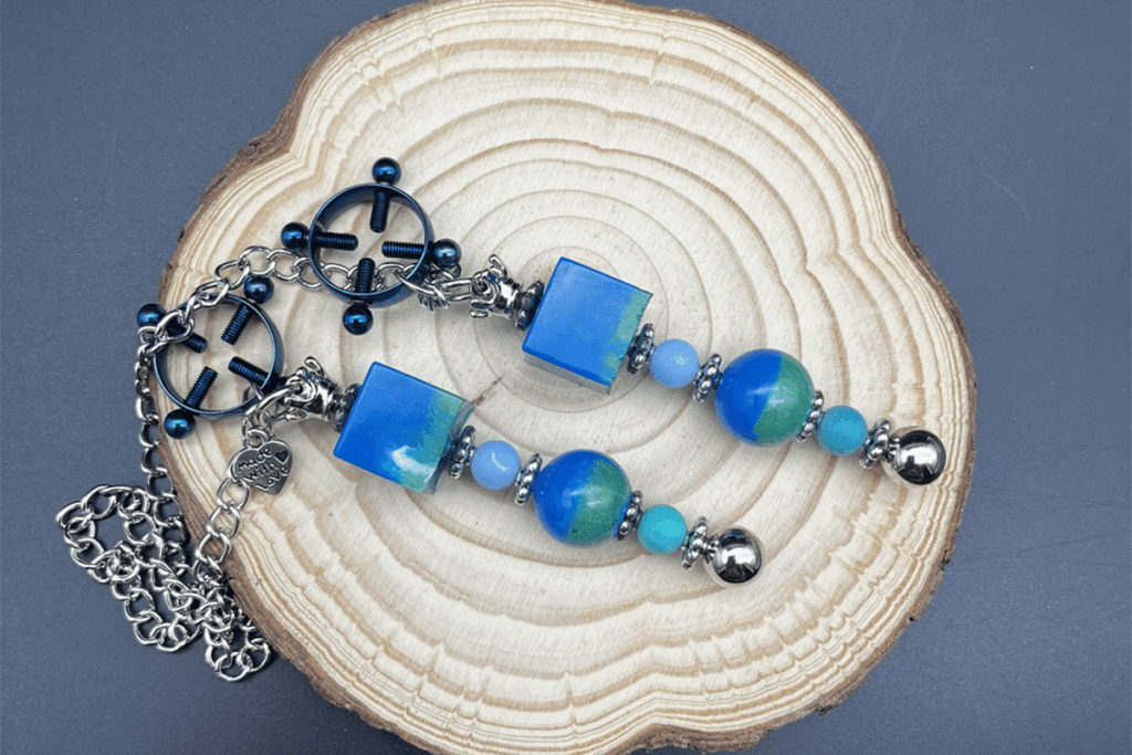 Handgemaakte tepelsieraden; meer dan alleen klemmen